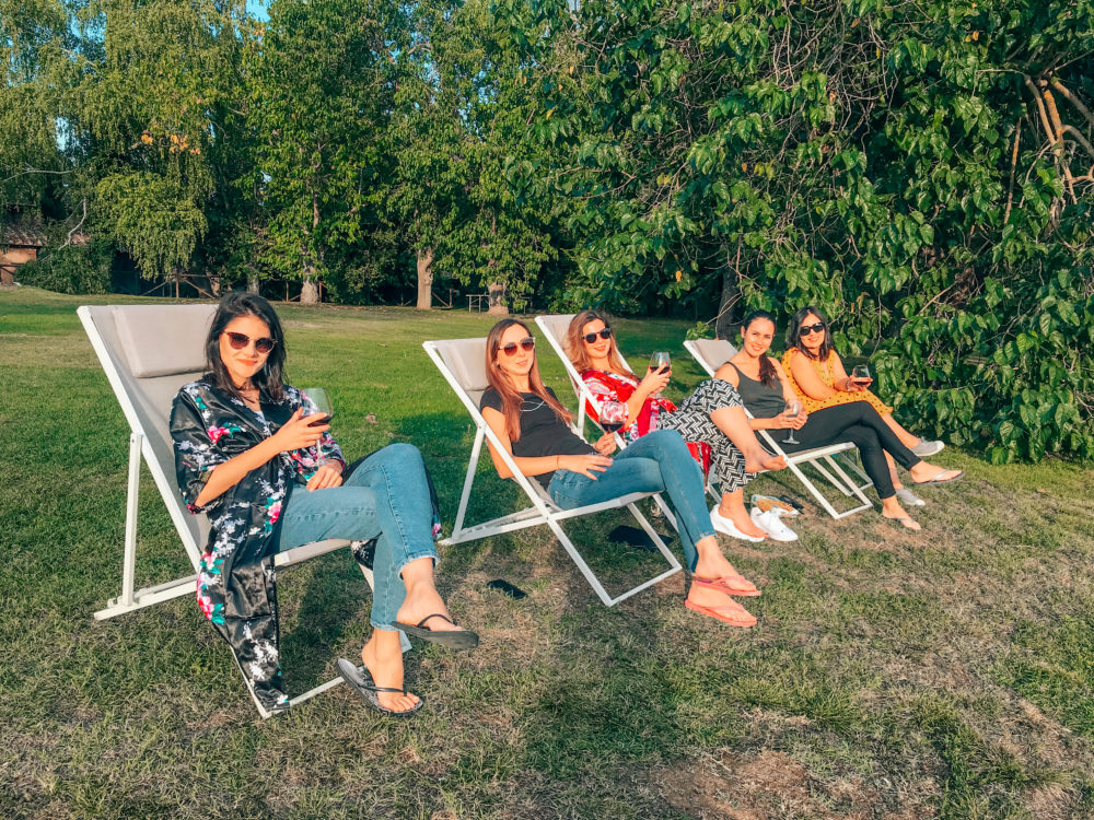 [:ro]De Ziua Femeii, despre vacanțele cu fetele[:]